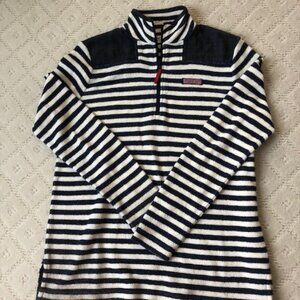Vineyard Vines Women's Quarterzip Size XS. Navy and White Stripe